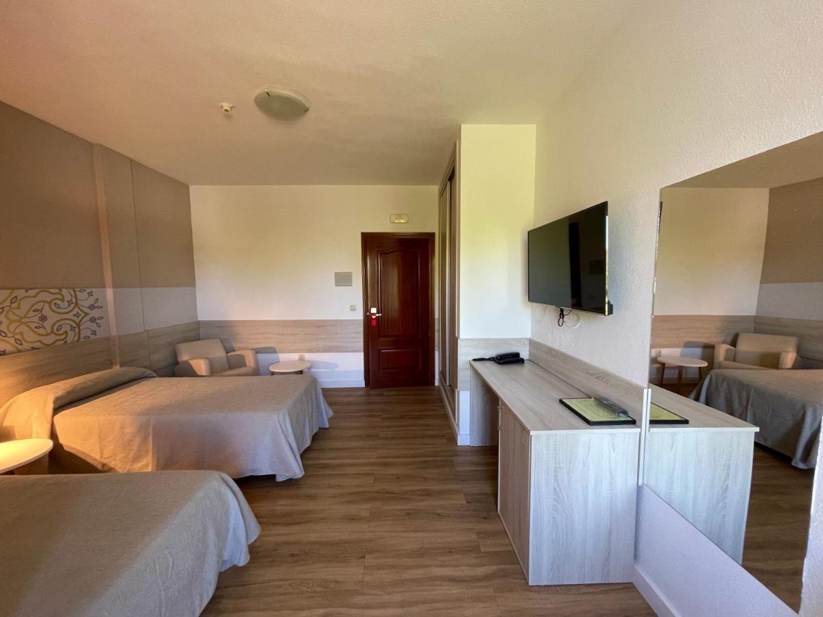 Hotel Balneario Fuentes Del Trampal Carmonita Exteriör bild