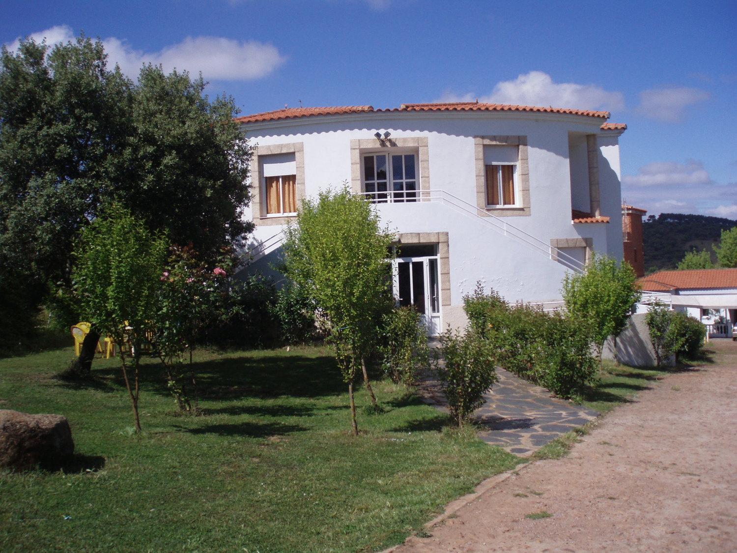 Hotel Balneario Fuentes Del Trampal Carmonita Exteriör bild