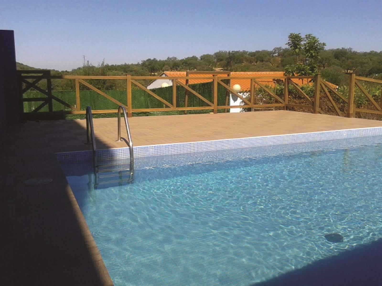 Hotel Balneario Fuentes Del Trampal Carmonita Exteriör bild